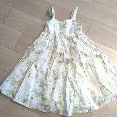 美品♡H&M　バタフライ柄　ゴールド✕ホワイトワンピース　120cm