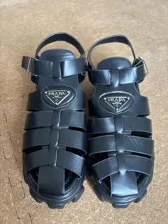 PRADA モノリス　サンダル