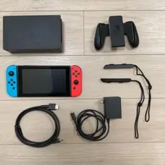 Nintendo Switch 本体（赤青）、付属品一式　2021年8月購入