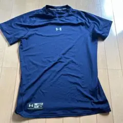 UNDER ARMOUR ネイビー アンダーシャツ YXL
