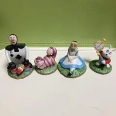 【美品】ディズニー　不思議の国のアリス　陶器製　箱庭フィギュア　加藤工芸 美品】ディズニー 不思議の国のアリス 陶器製 箱庭フィギュア