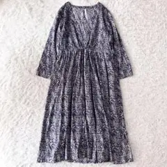 Item thumbnail for item ef9768e3-88b9-4593-8e24-12f38e692ad1