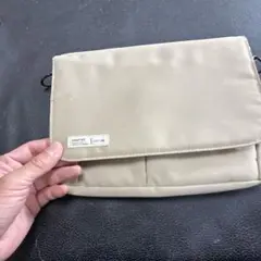 cordula ポーチ　ベージュ　smart