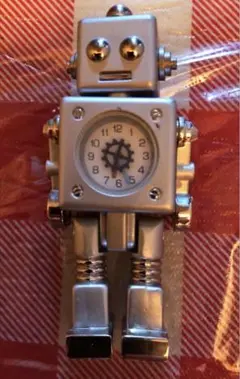 ロボット型　置き時計