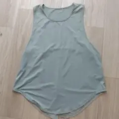 ミントグリーン タンクトップ バックオープン
