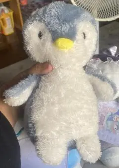 ペンギンのぬいぐるみ