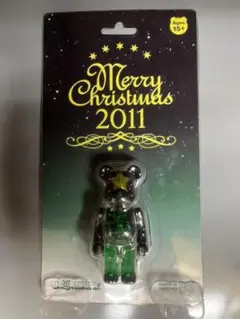 ベアブリック 2011 クリスマス 100% メディコムトイ