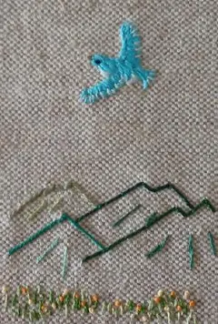優雅に飛ぶ青い鳥 刺繍 完成品 はがきサイズ