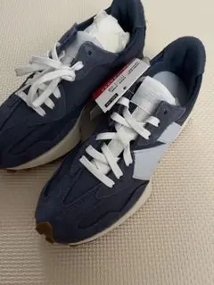 New Balance ネイビー スニーカー　WS327BH