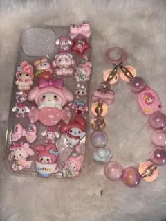 マイメロiPhone15ケースとストラップ