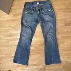 TRUE RELIGION JOEY ダメージ加工　デニムフレアパンツ