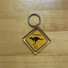 カンガルー看板ストラップ　オーストラリアで購入