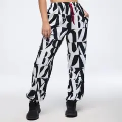 Item thumbnail for item cf652315-cde8-43bd-8ff9-0d96860640ff