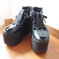 ベリーボタン 厚底靴 トーキョーボッパー