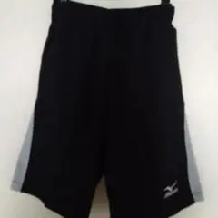 Mizuno ショートパンツ 黒とグレー