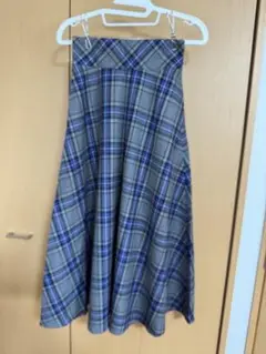 グレー系チェック柄フレアスカート