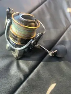 ヴァデル 4000H ダイワ リール