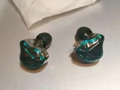 Item thumbnail for item 77b7b1e9-84f3-4146-a9b7-d3d4d1d298e1