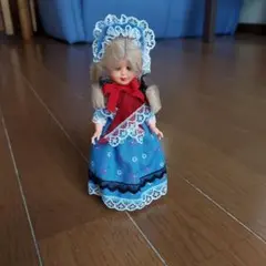 ドイツ製　人形