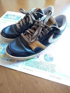 古着 スニーカー NIKE ナイキ 28.5cm コートフォース 黒
