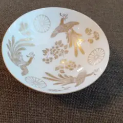 【激レア】皇室 下賜品 宮中晩餐会 磁器製 菊の御紋 瑞鳥 金絵　酒器 天皇陛下 激レア】皇室 下賜品 宮中晩餐会 磁器製 菊の御紋 瑞鳥
