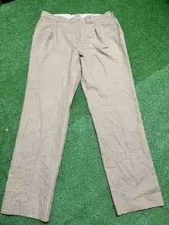 red kapベージュ スリムフィット チノパン