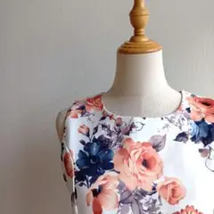 花柄ワンピース ノースリーブ フレアスカート