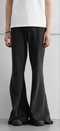 ENTIRE STUDIOS Heavy flare washed black