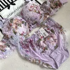 Item thumbnail for item 0543f23d-5524-402c-a183-67b18aaa54dd