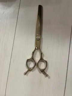 今週末限定値下 シルバーライン 消しゴムスキバサミ 6.5インチ セニング Silver Line Japan / 消しゴムスキバサミ（ゴールド）