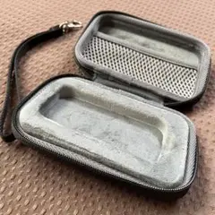 ☆ストラップ付き保護ケース 13×9×4cm ブラック