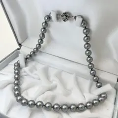【美品】マジョリカ ネックレス 8〜8.5mm グレー 36.7g SV刻印