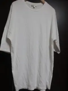 cos tシャツ
