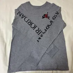 NIKE ロングTシャツ