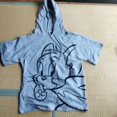 フード付きTシャツ