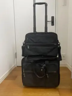 ✨美品✨ TUMI トゥミ 26103D4 ジェネレーション4 デラックス 黒 楽天市場】TUMI トゥミ 26103 G4.4 キャリーバッグ ブリーフ