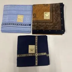ハンカチ　MCM