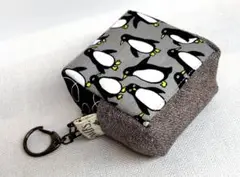 Item thumbnail for item 4799a055-396f-4bb9-bdda-376c4df26422