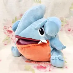 ポケモン パペットぬいぐるみ フカマル かみつき隊