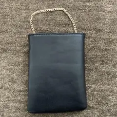 ブラック　ミニバッグ