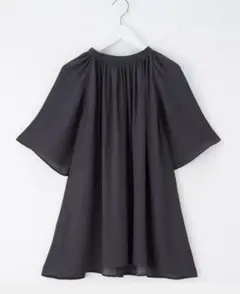 美品！PLST ライトサテン2WAYブラウス プラステ
