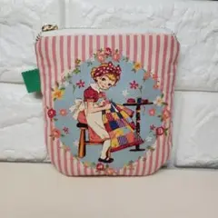 かわいい♡ハンドメイドポーチ