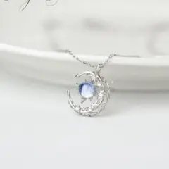⭐️ネックレス⭐️シルバー⭐️ライトクリスタル⭐️月⭐️プレゼント⭐️星⭐️人気