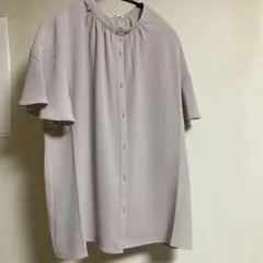 CINEMA CLUB 薄いベージュ 半袖シャツ