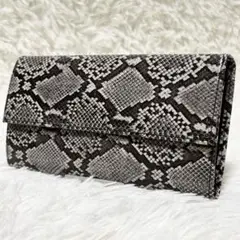 Item thumbnail for item 5530bbbe-1cff-452d-afd7-05656fdadd44