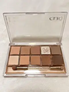 Item thumbnail for item 207d6192-1b1f-4d8e-b8b7-ec201c41f22b