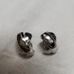 Item thumbnail for item c3bc3dc1-8c33-4b58-a3e2-0a1333d66594