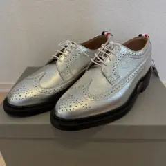THOM BROWNE ウィングチップ メダリオン　シルバー THOM BROWNE ウィングチップ メダリオン シルバー（THOM BROWNE