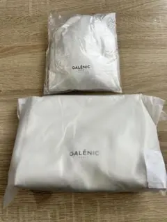 GALÉNIC ホワイトポーチ 約20cm x 15cm、アイマスクセット