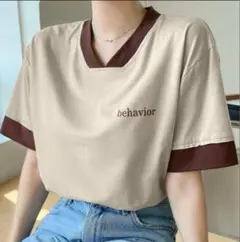 Dazy ベージュ/ブラウン Vネック Tシャツ L